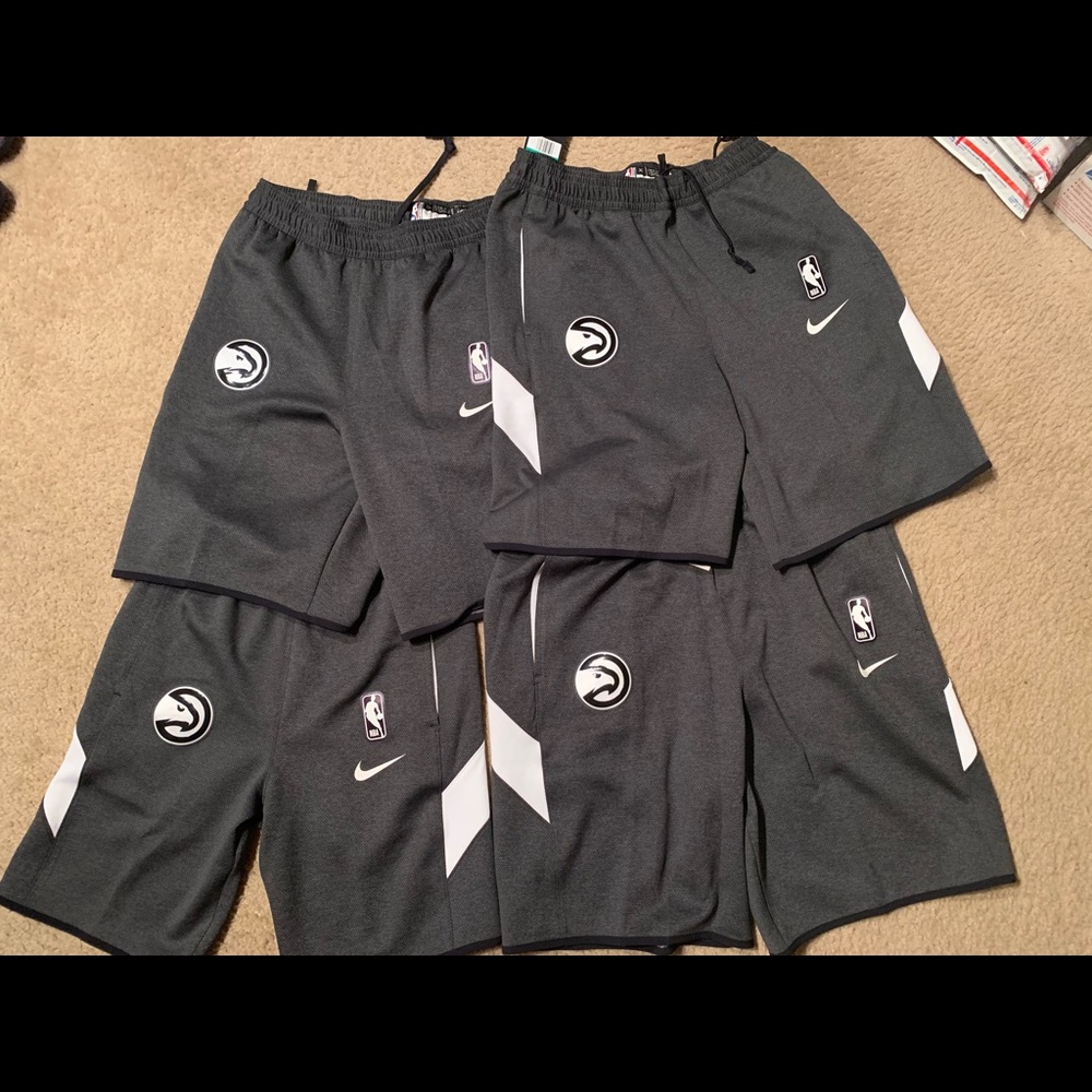 NIKE Atlanta Hawks THERMA FLEX NBA Shorts